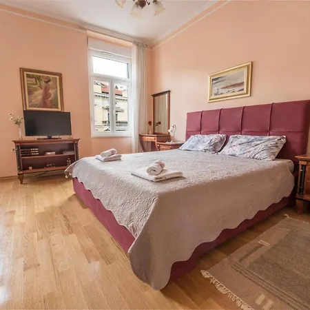 Apartments Villa Devana Opatija Buitenkant foto